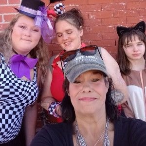 Meet your Posher, Nancy